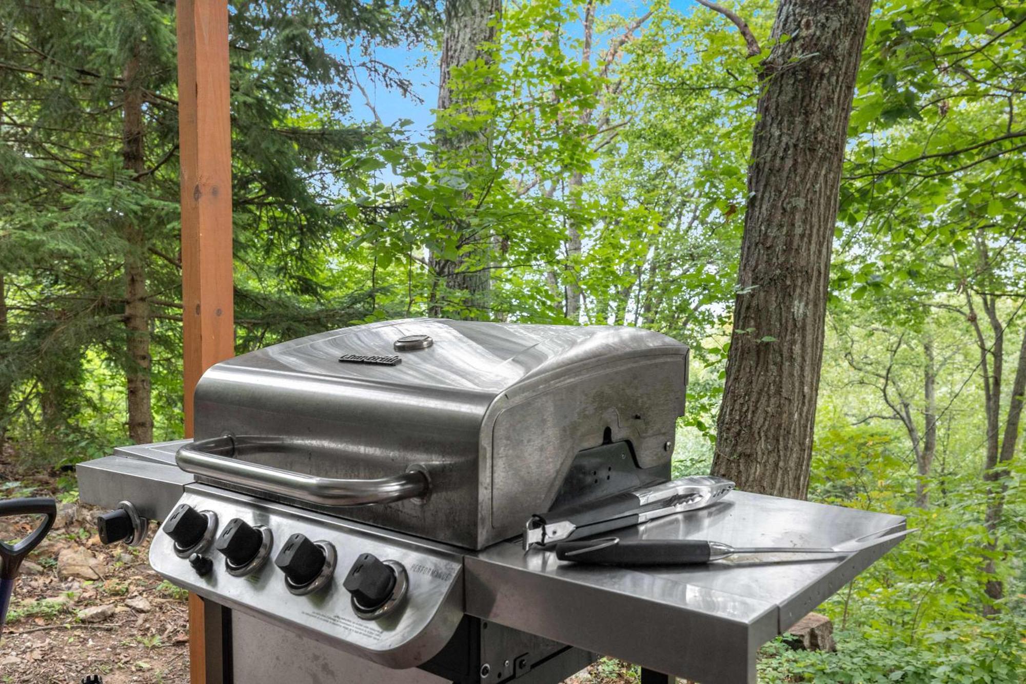 Modern Mountain Cottage W Hot Tub, Fire Pit, Wifi Inwood Dış mekan fotoğraf
